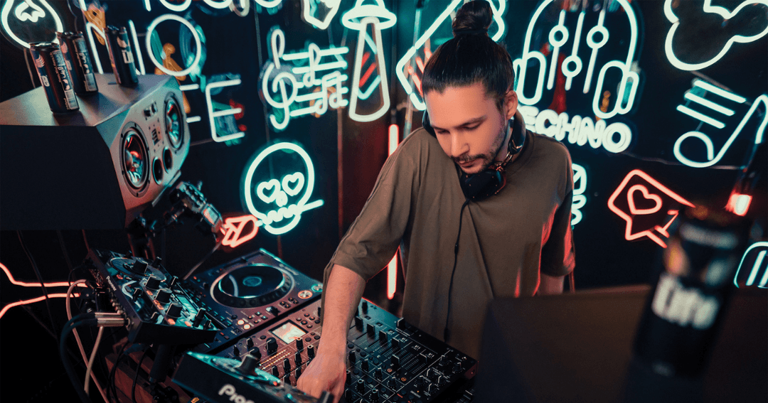 Dj@Wet Deck
