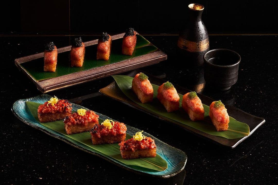 Crispy rice with 3 different toppings