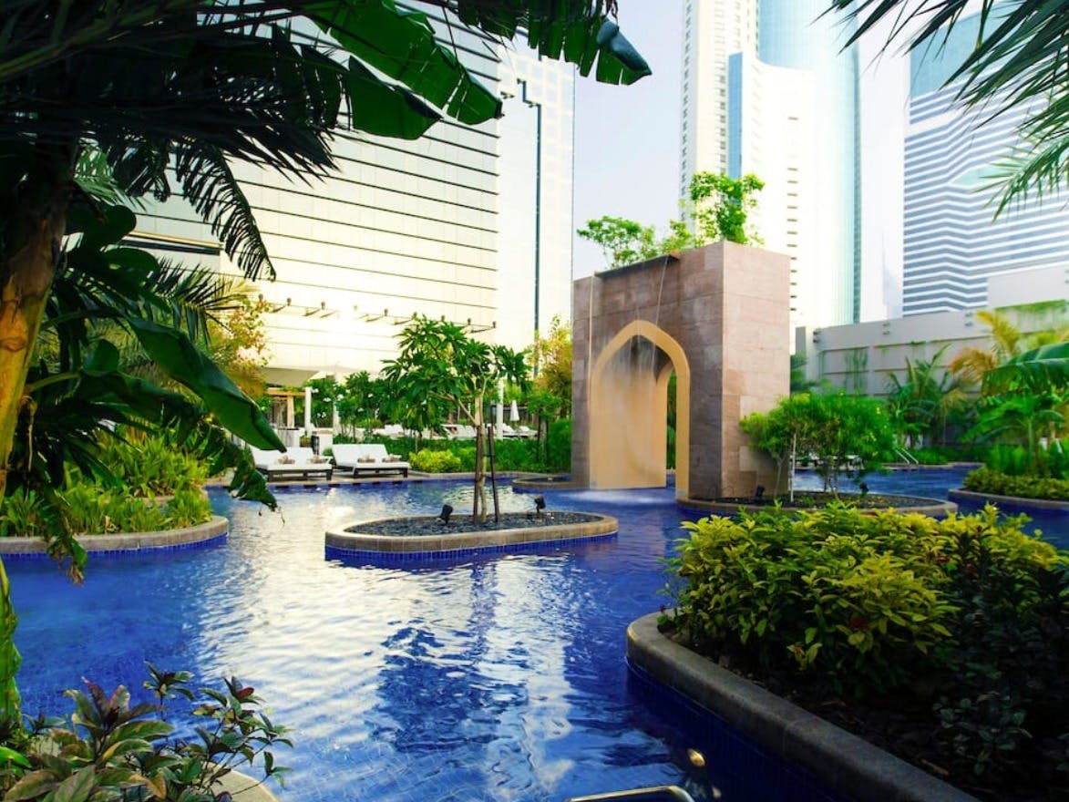Conrad Dubai - Pool photo