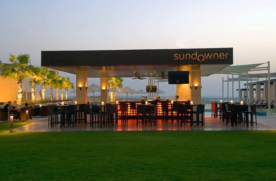 Sundowner Pool Bar photo