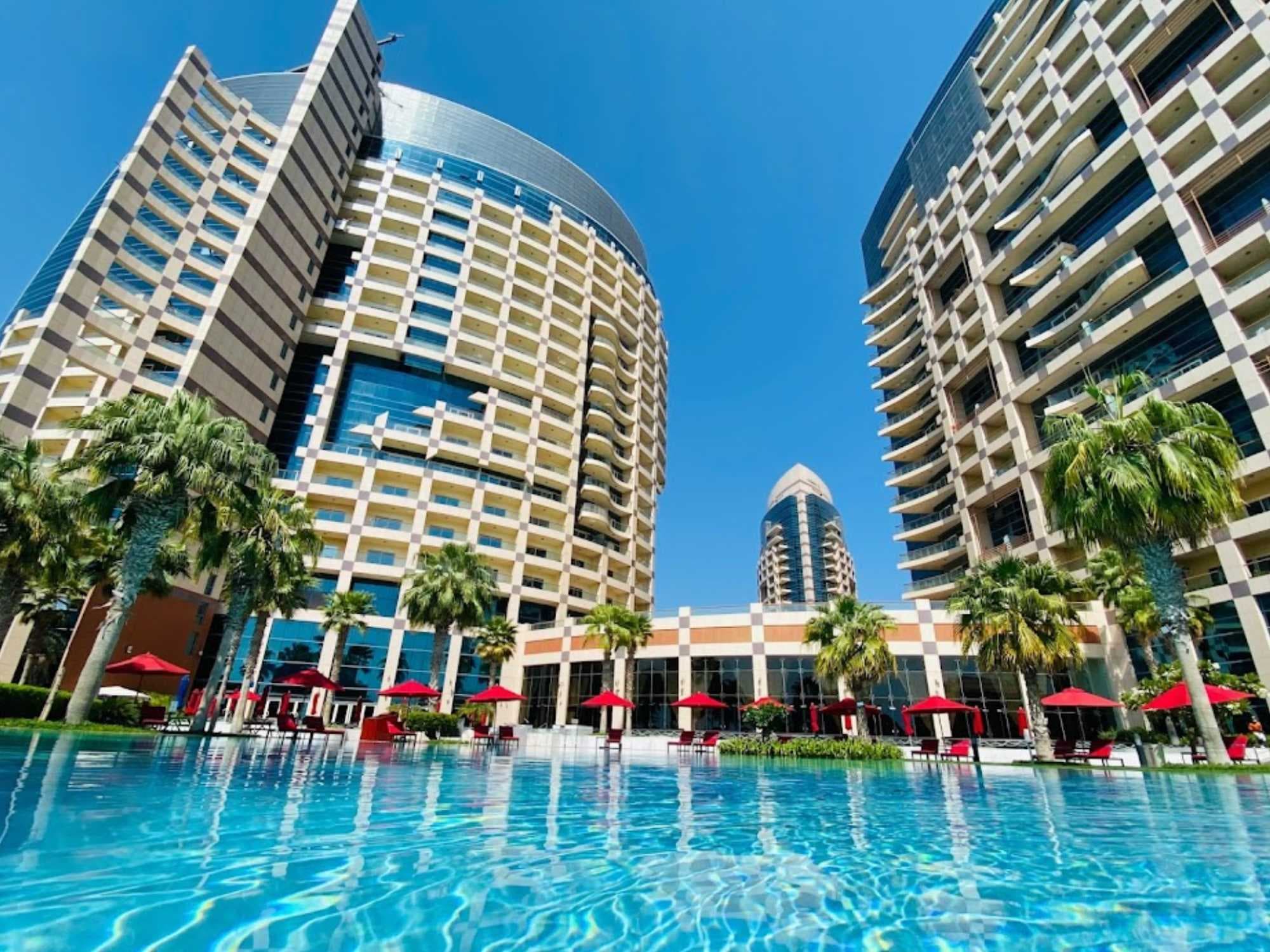 Khalidiya Palace Rayhaan by Rotana - Pool photo