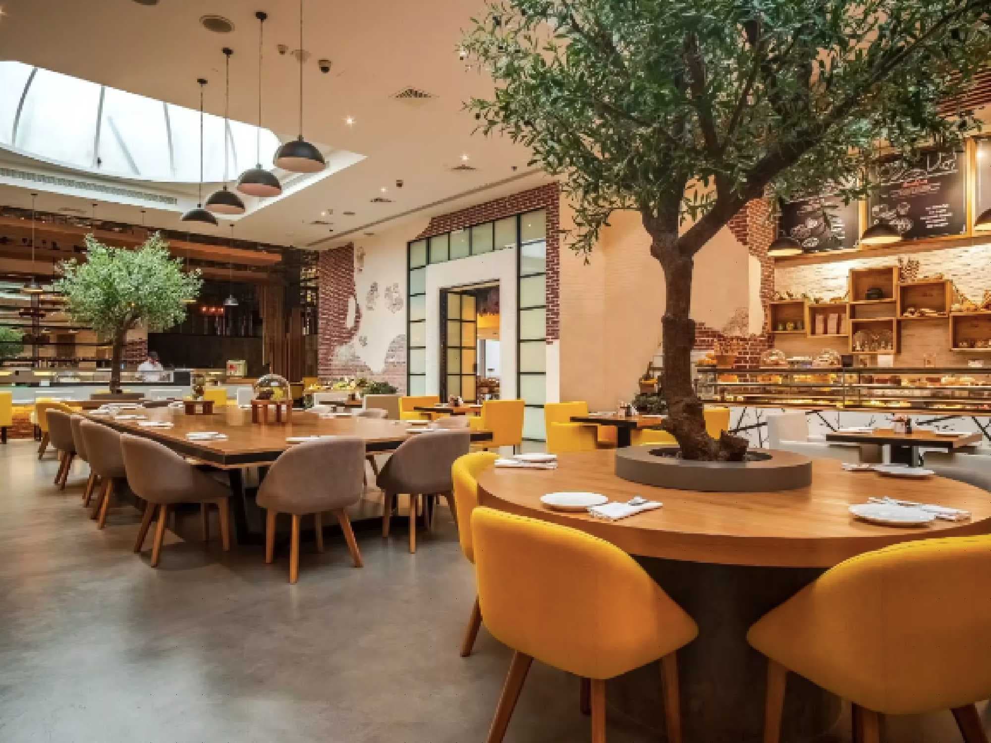 CEZ Restaurant photo