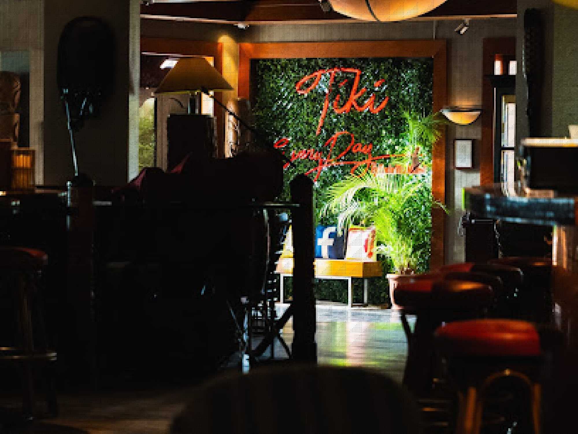 Trader Vics photo