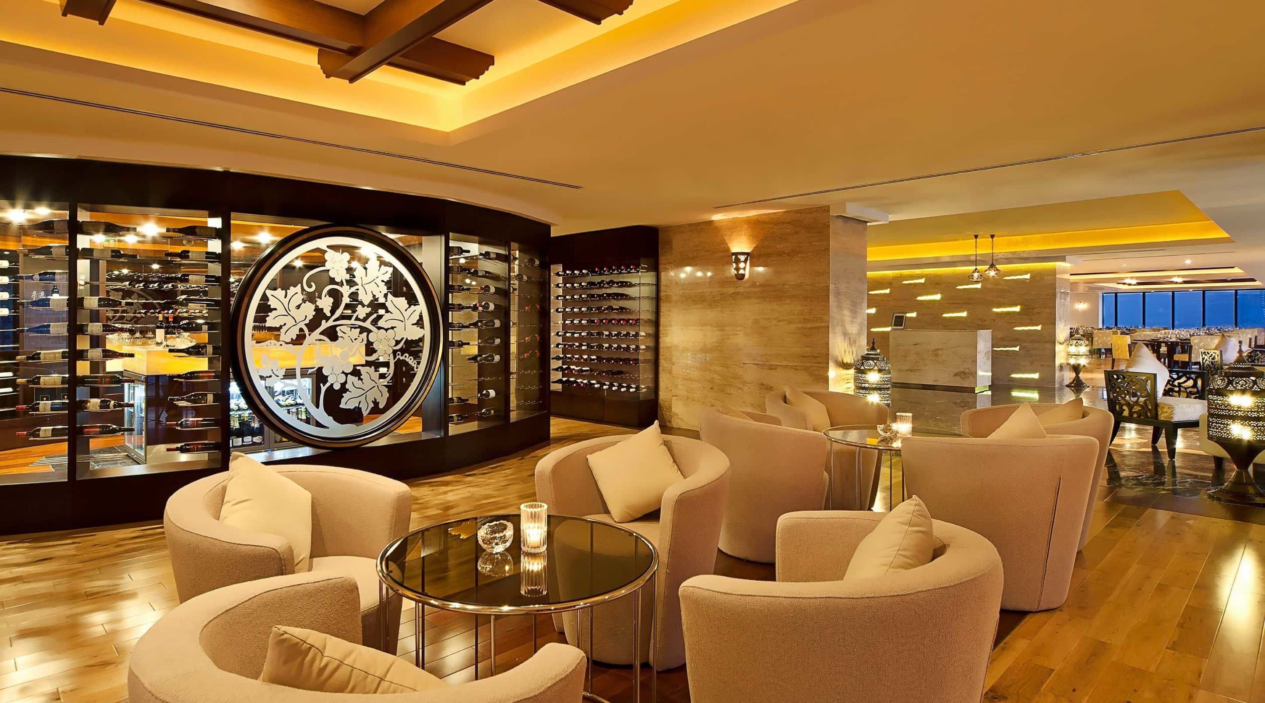 Kris Restaurant & Lounge photo