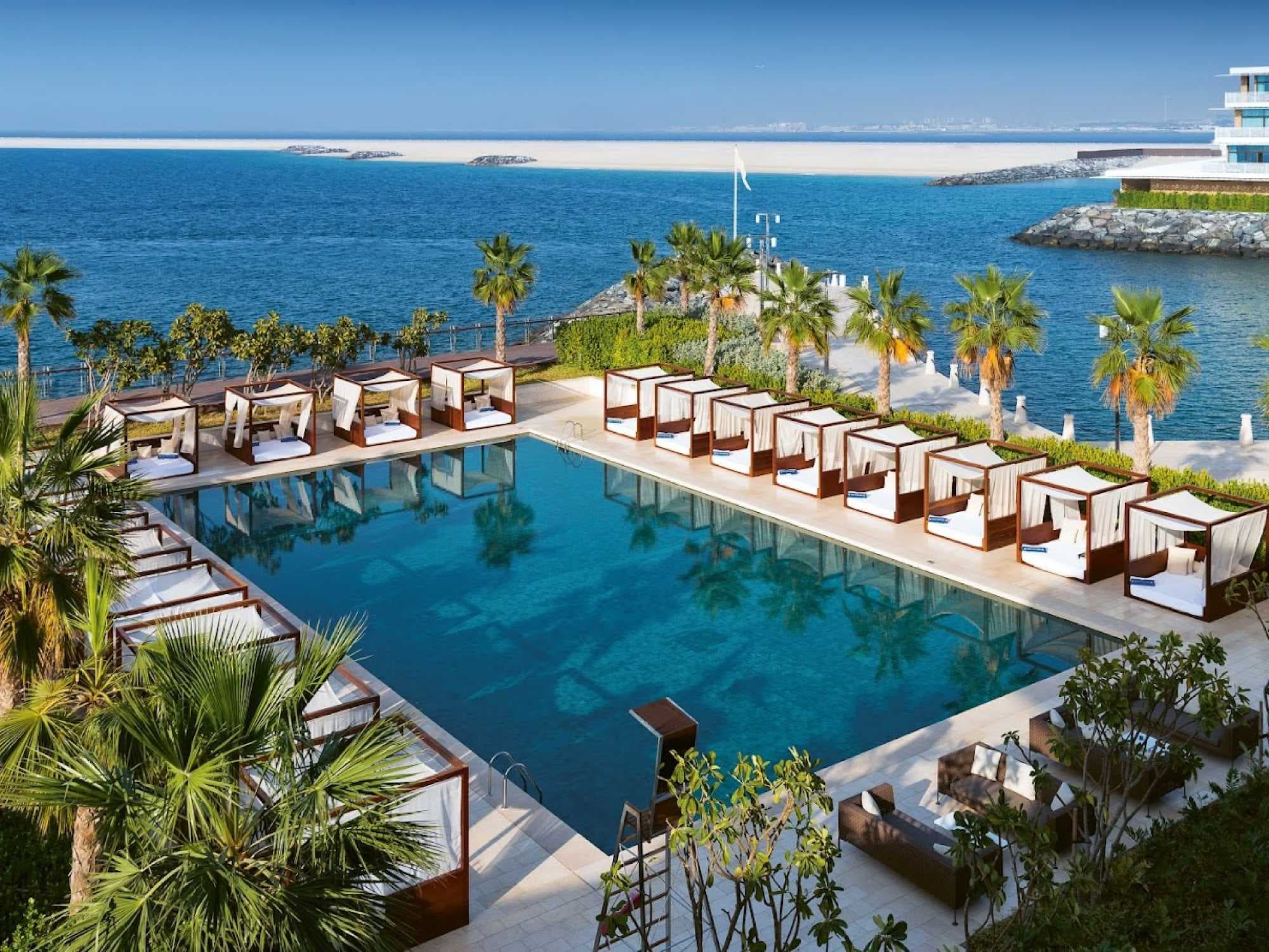Bulgari Yacht Club - Pool photo