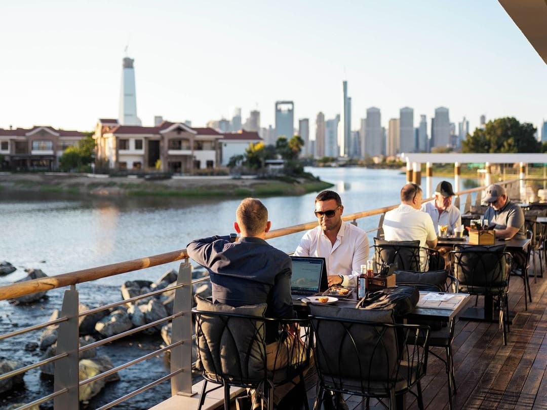 Joe's Backyard (Jumeirah Islands) photo