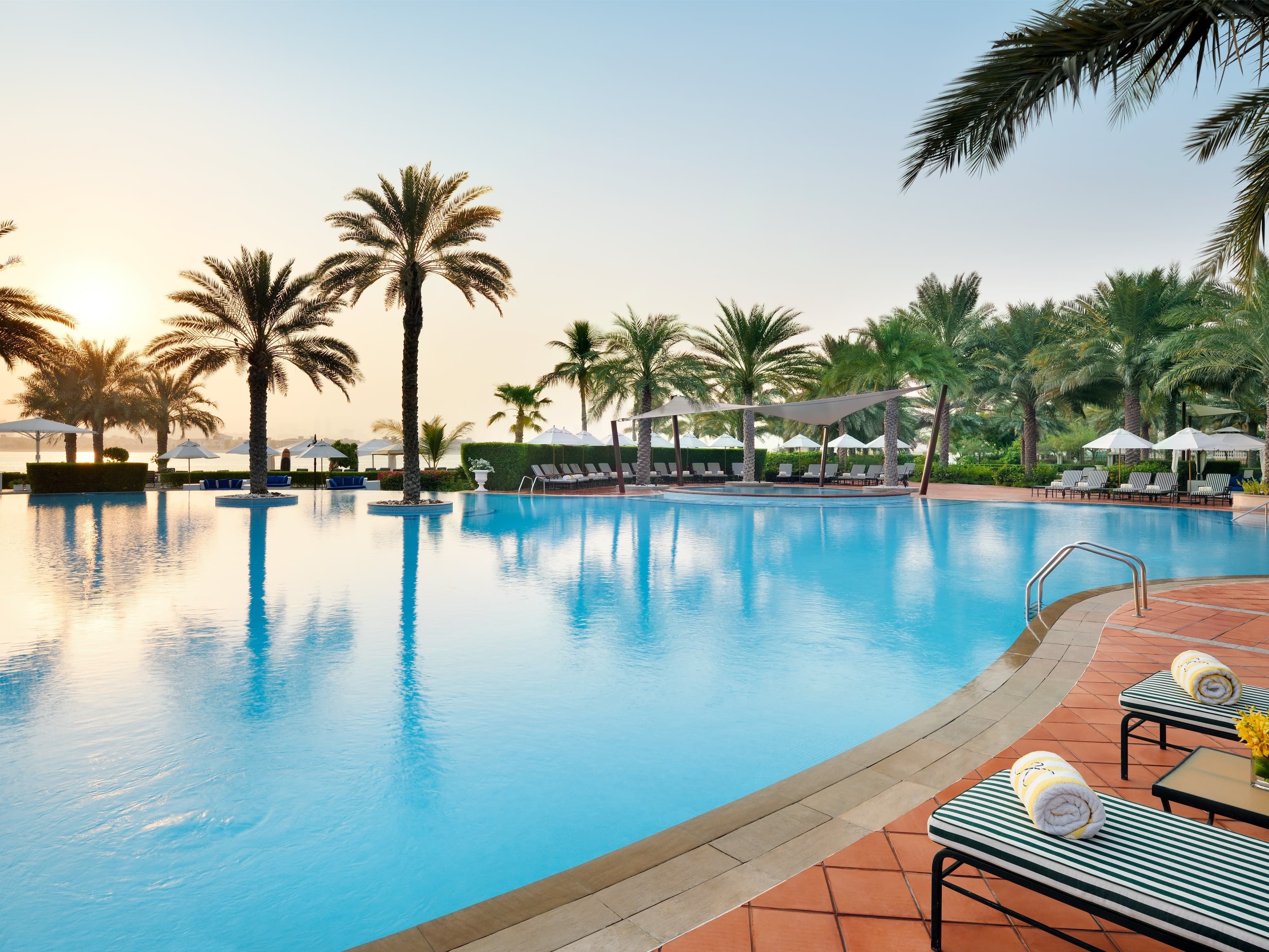 Kempinski The Palm - Pool & Beach photo