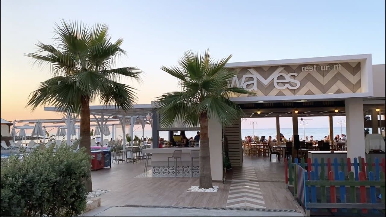 Waves Restaurant photo